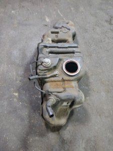 Бак топливный Toyota Land Cruiser 2008 200