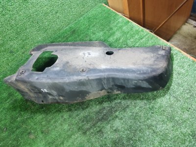 Пыльник заднего бампера Toyota Land Cruiser 2008 200