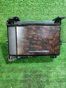 Подстаканник Toyota Land Cruiser 2008 200