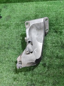 Кронштейн двигателя Nissan Fuga Y50