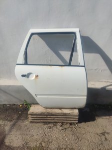 Дверь задняя правая LADA Kalina 2011 универсал