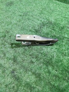 Петля капота Peugeot 206 2008