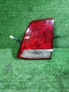 Фонарь внутренний Toyota Land Cruiser 2008 200
