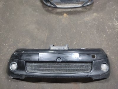 Бампер передний Nissan Note E11