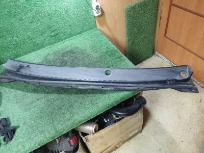 Планка под лобовое стекло Geely Emgrand EC7 2013 FE-1