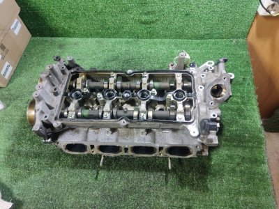 Головка блока цилиндров Nissan Serena C26