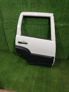 Дверь задняя правая LADA Niva 2023 Travel