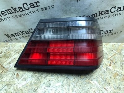Фонарь Mercedes W124 1993 300CE