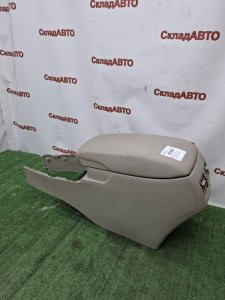 Консоль между сидений Toyota Camry 2006 ACV40