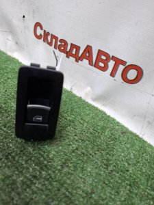 Кнопка стеклоподъемника VOLKSWAGEN Touran 2011 1T3
