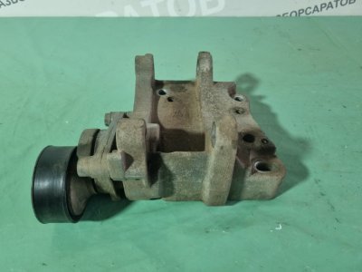 Кронштейн генератора Citroen C4 2005 хэтчбек 5 дв.