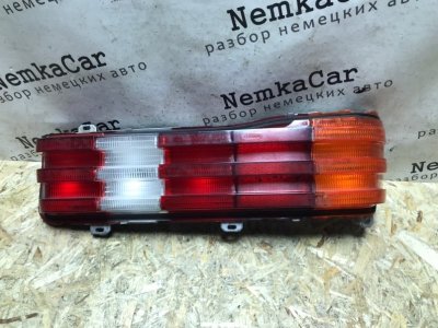 Фонарь Mercedes w123 1985 Седан