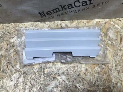 Заглушка буксировочного крюка Mercedes S-Klass 1990 W126