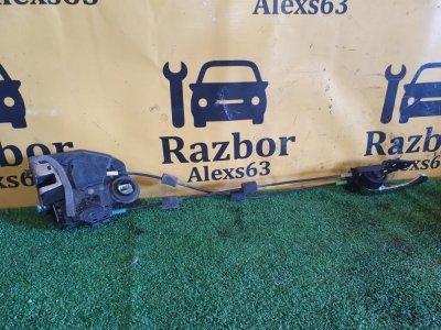 Замок двери Toyota RAV4 XA30