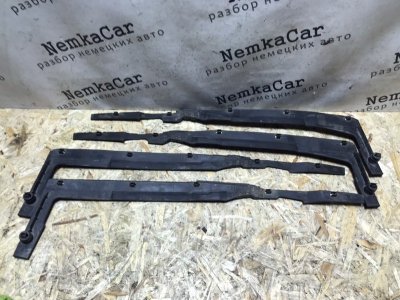 Накладка капота Mercedes W124 1995 E320