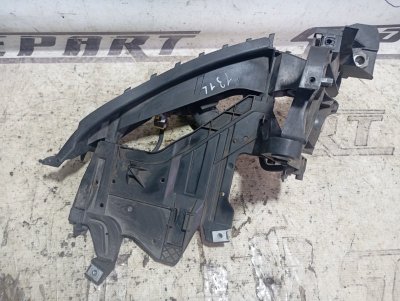 Кронштейн фары Audi A4 2008 B8