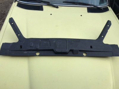 Обшивка багажника Mercedes W124 1993 300CE