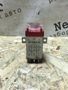 Реле перегрузки Mercedes W124 1993 300CE