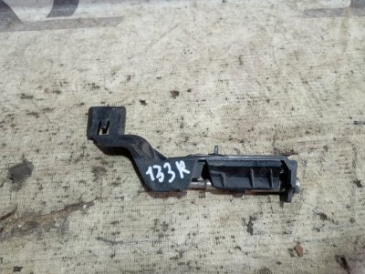 Кронштейн бампера Audi A4 2008 B8
