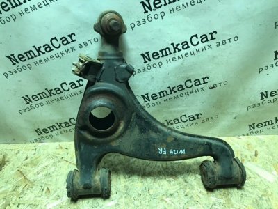 Рычаг подвески Mercedes W124 1989 E260