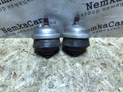 Опора двигателя ПАРА Mercedes W124 1993 300CE