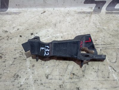 Кронштейн бампера Audi A4 2008 B8