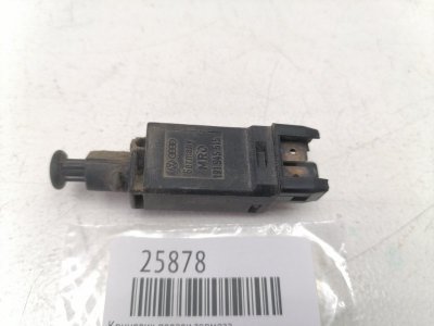 Концевик педали тормоза Audi 80 B3