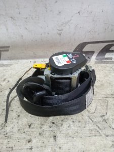 Ремень безопасности Volkswagen Golf 2010 Mk6