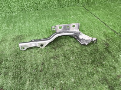 Петля капота Geely Coolray 2023 SХ11