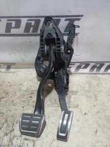 Педальный узел Skoda Karoq 2024