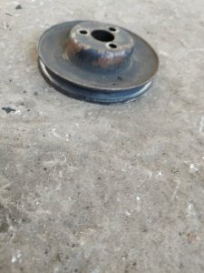 Шкив водяного насоса. лада 2107 седан