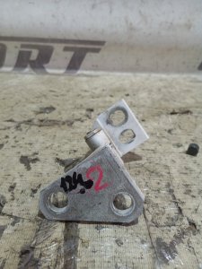 Петля двери верхняя Volkswagen Golf 2010 Mk6