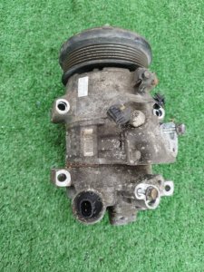 Компрессор кондиционера Toyota Verso 2009 ZGR21L-GRXEPW