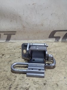Петля двери верхняя Audi A4 2006 B7