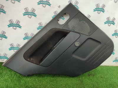 Обшивка боковой двери Ford Fusion 2006