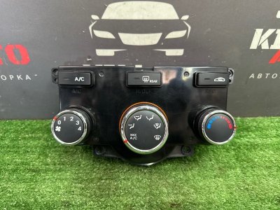Блок управления отопителем и кондиционером Kia Cerato 2 2011 TD