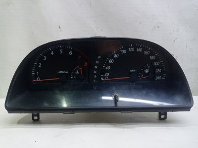 Панель приборов Toyota Camry 2002 XV30
