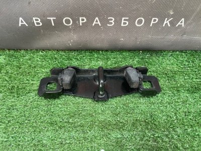 Ответная часть замка багажника Ford Focus 2 2008 CB