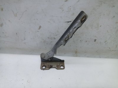 Петля капота Mitsubishi LANCER CEDIA 2001