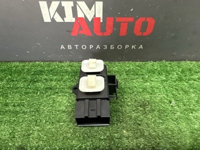 Блок управления подогревом сидений Skoda Rapid 2 2021 NK6