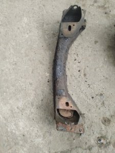Балка продольная под ДВС лада 21053 1997 2105