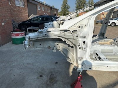 Четверть (лонжерон) Ford focus 3 2012 CB8