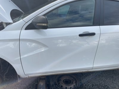 Дверь lada vesta 2020