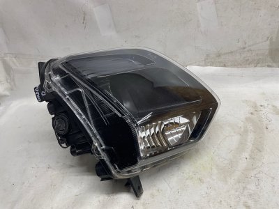 Фара Omoda C5 2023