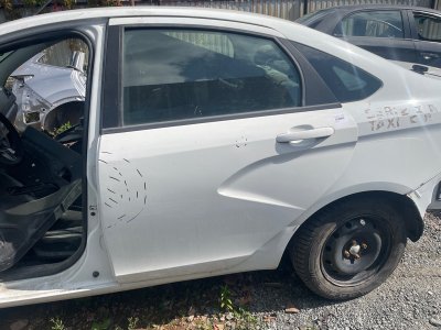 Дверь Lada Vesta 2020