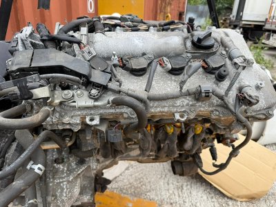 Двигатель Toyota AVENSIS 2012 ZRT272