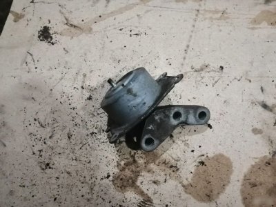 Опора кпп Opel Astra H