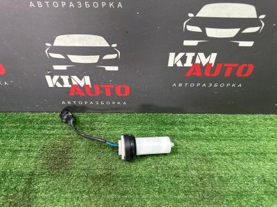 Датчик уровня бачка омывателя Kia Sportage 3 2014 SL