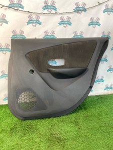 Обшивка боковой двери NISSАN Almera 2014 G15