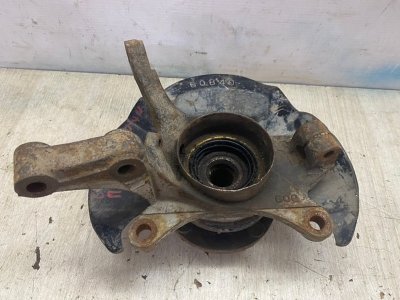 Кулак поворотный Suzuki Cultus